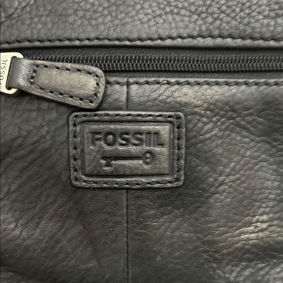 VNTG Fossil Black Leather mini Crossbody Bag with Silver Accents - Picture 3 of 13